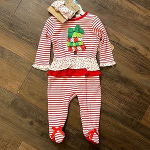 NWT Baby Essentials Christmas tree pajamas